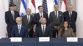 Líbano e Israel firman en Washington un acuerdo marco para sentar las bases de una “paz y seguridad duraderas”