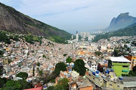 El encanto de la Rocinha: un trend viral con drones dispara el turismo en la favela