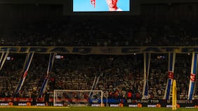 Hasta guardias con cámaras corporales: el plan de la UC para recibir a 2.000 hinchas de Boca Juniors en el Claro Arena