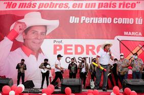 Pedro Castillo: el docente que puso contra las cuerdas la política tradicional en Perú