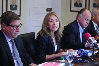 Gremios zanjan discusión sobre feriados irrenunciables y esperan que no se sumen más