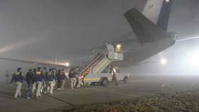 Concretan expulsión de otros 45 inmigrantes en vuelo de la Fuerza Aérea con destino a Colombia y República Dominicana