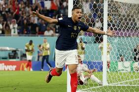Mbappé y Francia inician la ruta del bicampeonato