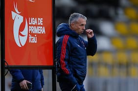 Los otros problemas que Gustavo Álvarez enfrenta en la U