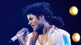 “Quieren contar una historia distorsionada”: las nuevas denuncias y críticas que reflota la película de Michael Jackson