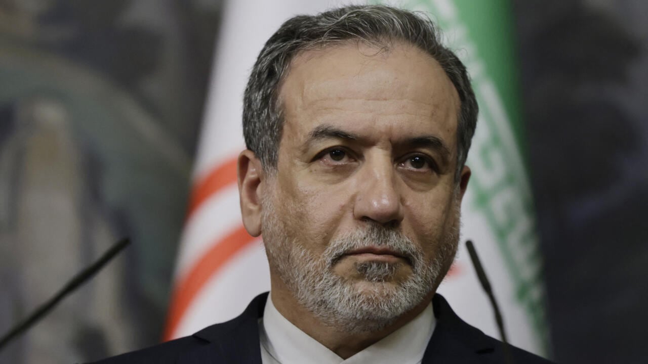 "Abandonen nuestra región si quieren estar a salvo": canciller iraní amenaza a EE.UU. tras ataques contra bases militares en el Golfo Pérsico
