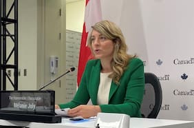 Ministra de industria canadiense se reunirá con los CEO de Anglo American y Teck para resolver dudas sobre fusión