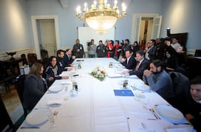 Alcaldes se reúnen con la mesa del Senado para lograr acuerdos previos a la votación en particular de la megarreforma