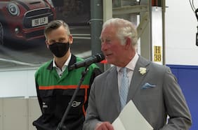 El Príncipe Carlos, invitado de honor en la celebración de los 20 años de producción Mini en Oxford