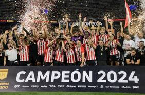 Javier Altamirano suma un título más en Argentina a costa de un Vélez sin Gustavo Quinteros