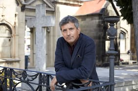 Santiago Roncagliolo: “Chile forzó al Papa Francisco a un golpe de timón inédito en una institución muy lenta”