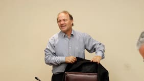 PS se decanta por De Urresti en vez de Vodanovic para presidencia del Senado 2027