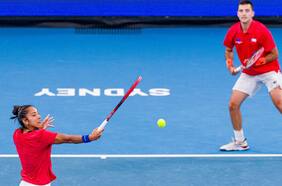 Daniela Seguel y Tomás Barrios derrotan a Sakkari y Tsitsipas y le dan una épica victoria a Chile sobre Grecia en la United Cup