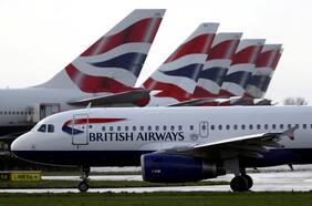 IAG, la matriz de British Airways, considera adoptar acciones legales contra la cuarentena de Reino Unido