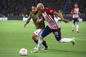 Colo Colo logra un triunfazo ante Junior en Barranquilla y vuelve a los cuartos de final de la Copa Libertadores tras seis años