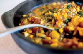 Un plato rendidor: las mil y una caras del charquicán