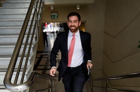 Diputado José Antonio Kast: “La izquierda parece que va perdiendo su poder de movilización, gracias a Dios”
