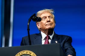 Trump amenaza con “la destrucción total y muerte segura” a Irán: “Recibirá un duro golpe”