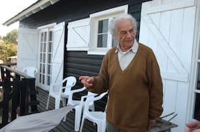 “Anti Exposición: no siga la flecha”: Nicanor Parra vuelve a la vida con muestra virtual de sus trabajos prácticos