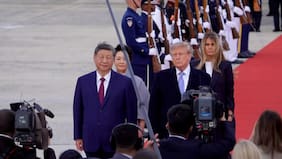 Xi llega a Washington para comenzar su visita de Estado y recibe inusual bienvenida por parte de Trump