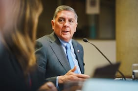 Alvarado fija como prioridades “beneficios sociales” y la generación de empleo para el Presupuesto 2027