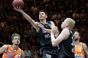 Herrera y los Merlins se despiden luchando del torneo final de la Bundesliga