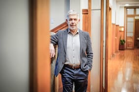 Osvaldo Larrañaga y cifra de pobreza 2026: “Va a caer poquito o bien podría quedar estable, lo que le debería preocupar al gobierno”