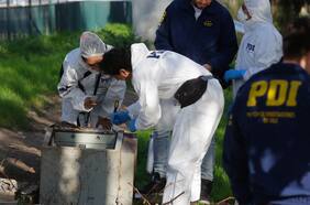 PDI pericia caja fuerte que estaba enterrada en Renca para determinar si corresponde a la sustraída de Desarrollo Social