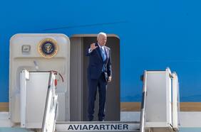 Joe Biden aterrizó en Rzeszow, ciudad de Polonia que está a 100 km de la frontera ucraniana