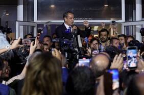 Centroderecha se queda a las puertas de la mayoría absoluta en Grecia