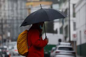 Lluvias no dan tregua: casi 500 nuevos damnificados y 40 mil clientes sin suministro eléctrico entre Coquimbo y Los Ríos