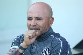 Sampaoli, otra vez a la justicia: demanda a conocido presentador brasileño que lo acusó de racismo