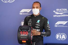 Hamilton es centenario: consigue la pole 100 de su carrera en España