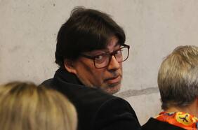 Daniel Jadue reformula estrategia de defensa y sondea a abogado que representa a Karina Oliva y al exdirector de la PDI