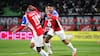 Con Zampedri rompiendo su propia marca de goles: la UC vence en un duelo caliente a Palestino y se aferra al Chile 2