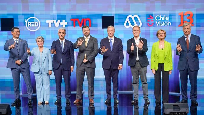 Kast evita enfrentar a Matthei y Jara toma distancia de Boric: las claves del último cara a cara presidencial