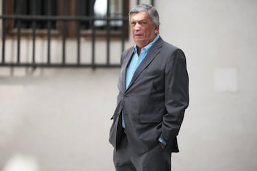 Carmona pone en duda “equivocaciones” en decisiones del gobierno de Kast: afirma que muestran “lo que de verdad es”