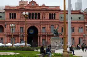 Cinco ministros de Fernández presentan renuncia tras derrota del oficialismo en las PASO