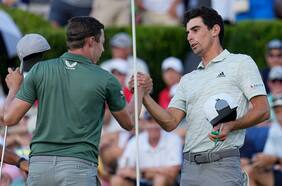 “Va, pero aún no ha firmado”: Joaquín Niemann dejará el PGA para fichar por el LIV Golf