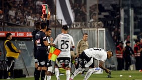 Arturo Vidal explica su suplencia en Colo Colo: “No es porque hay alguien mejor que yo”