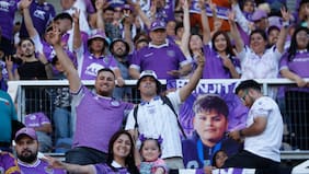 Locura en las calles penquistas: una multitud recibe a Deportes Concepción tras su épico ascenso a Primera División