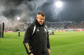 Los secretos de Jorge Almirón para ganarse el camarín de Colo Colo