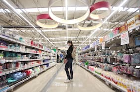 Walmart congela precios de 250 productos básicos por los próximos dos meses