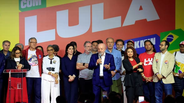Lula “acorralado” por la “avalancha” del bolsonarismo: El complejo escenario para el presidente brasileño de cara al balotaje