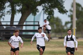 “No podemos esperar más”: En Colo Colo explotan por la lentitud en el arribo de los refuerzos para el 2024