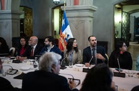 No hay plata: gobierno reconoce a los partidos que no habrá “glosa republicana” y desata críticas de presidenciables