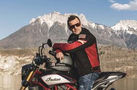 Indian Motorcycle rinde tributo a Sébastien Loeb con una exclusiva FTR