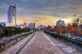 Calidad de aire en la RM: en una década disminuyó un 66% la exposición a altos niveles de contaminación en invierno