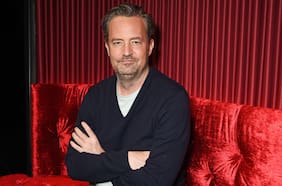 Quién es el médico que suministró ketamina a Matthew Perry y aceptó declararse culpable en el caso por su muerte