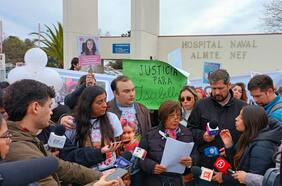 Familia de menor que murió tras ser atendida en Hospital Naval anuncia querella contra quienes resulten responsables